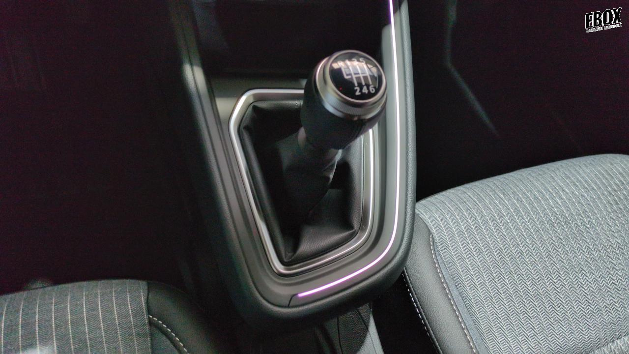 46484_p28 - RENAULT - CLIO 5 - 2025 - photo 16