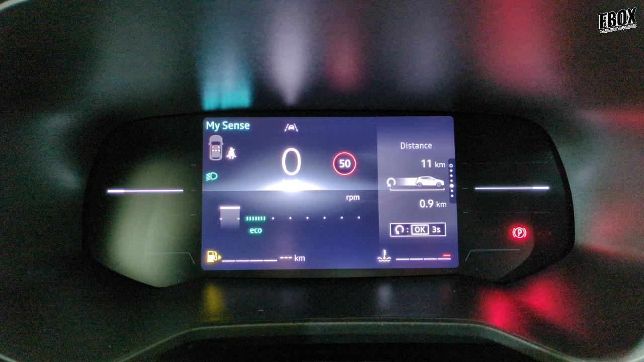 46488_p28 - RENAULT - CLIO 5 - 2025 - photo 12