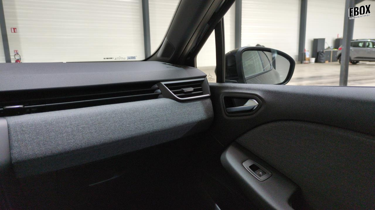 46488_p28 - RENAULT - CLIO 5 - 2025 - photo 18