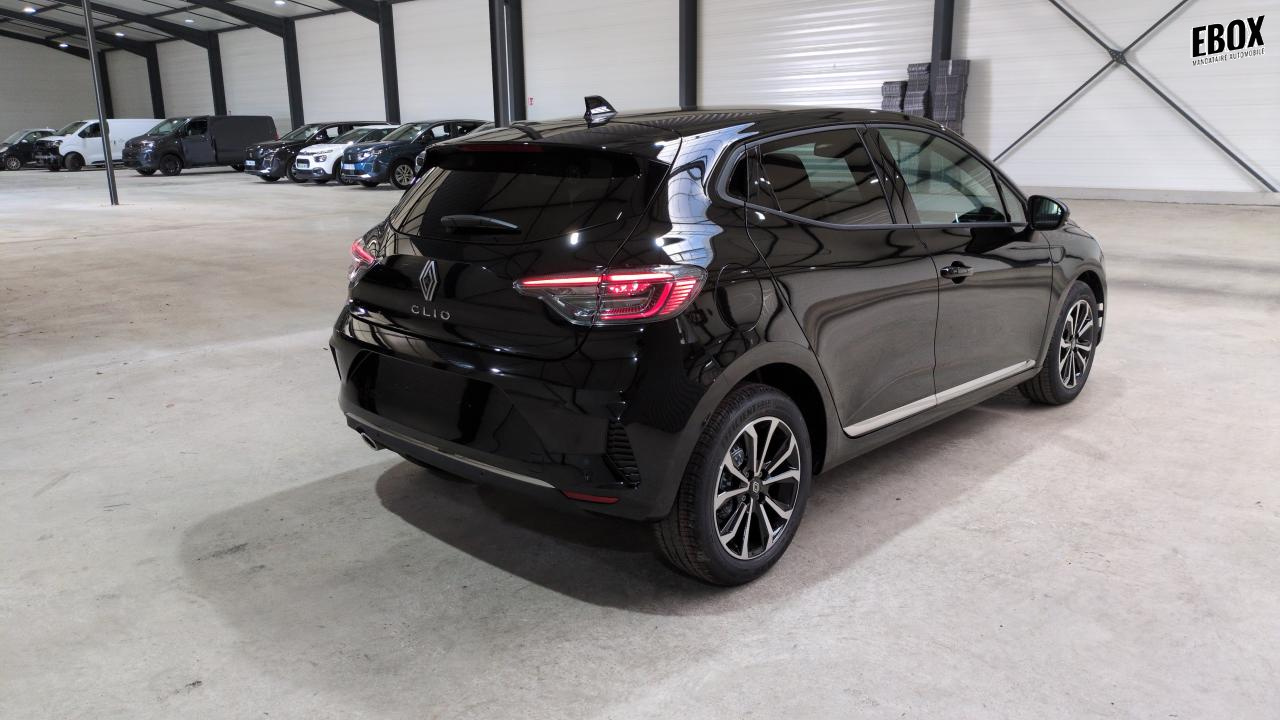 46488_p28 - RENAULT - CLIO 5 - 2025 - photo 4