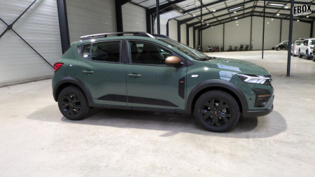 46557_p28 - DACIA - SANDERO - 2025