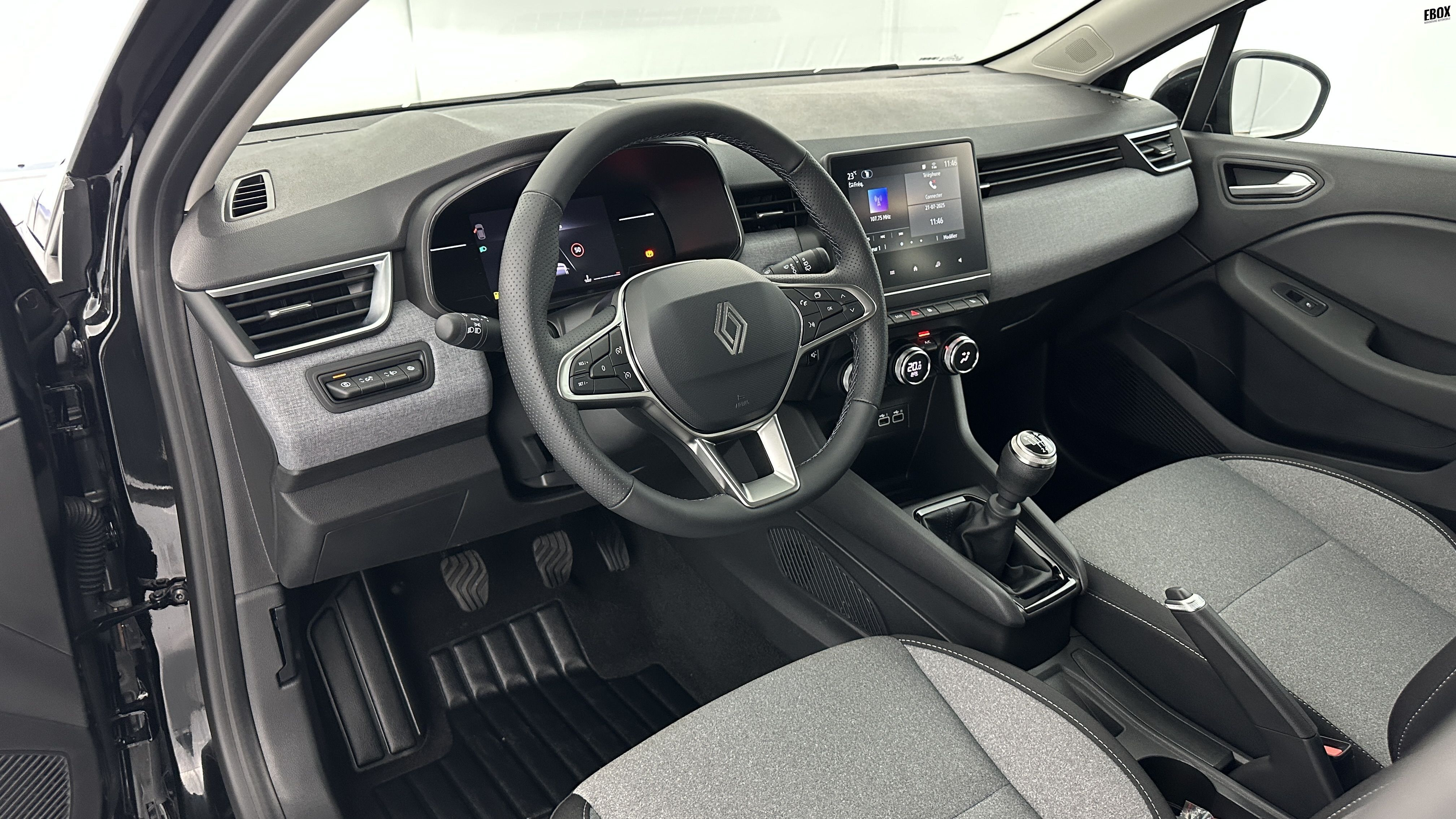 GLI00002522_p53 - RENAULT - CLIO - 2024 - photo 6