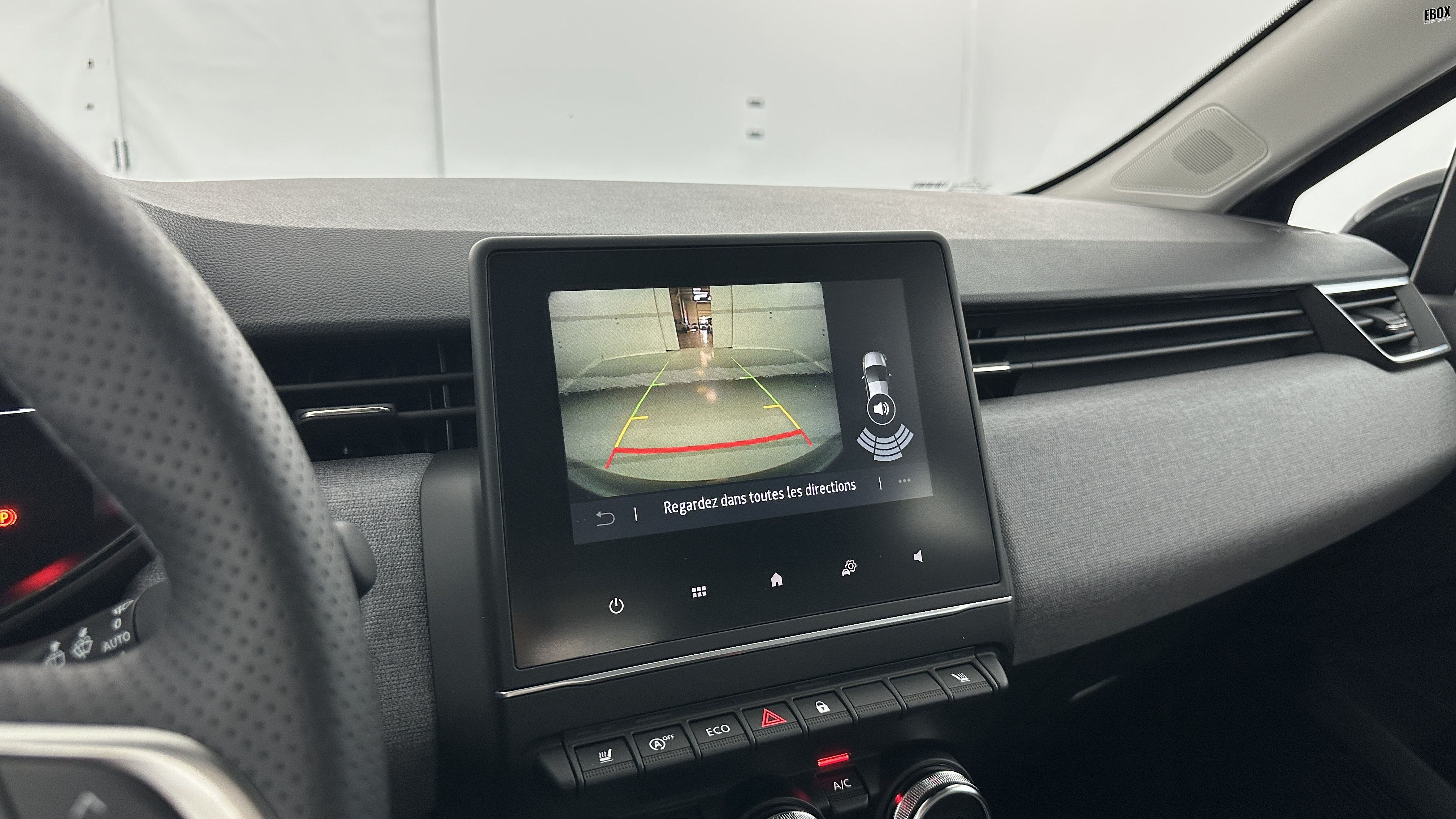 GLI00002522_p53 - RENAULT - CLIO - 2024 - photo 16