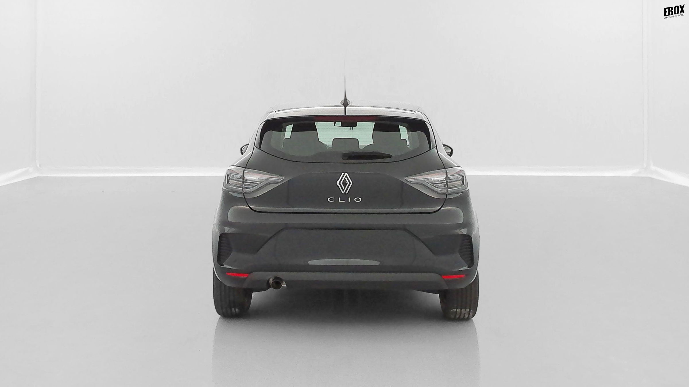 GLI00002522_p53 - RENAULT - CLIO - 2024 - photo 23