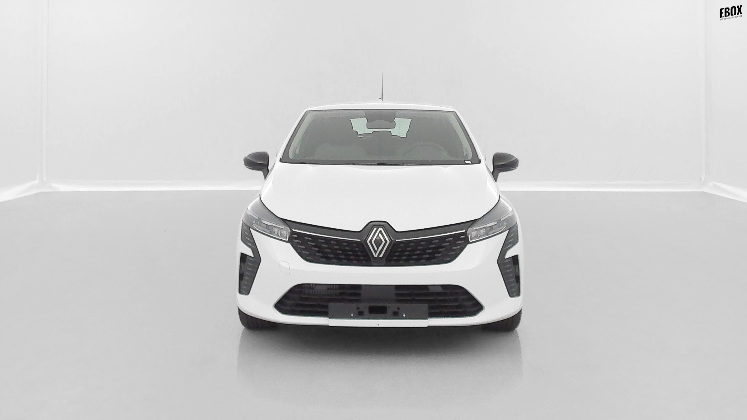 GLI00002517_p53 - RENAULT - CLIO - 2024 - photo 2