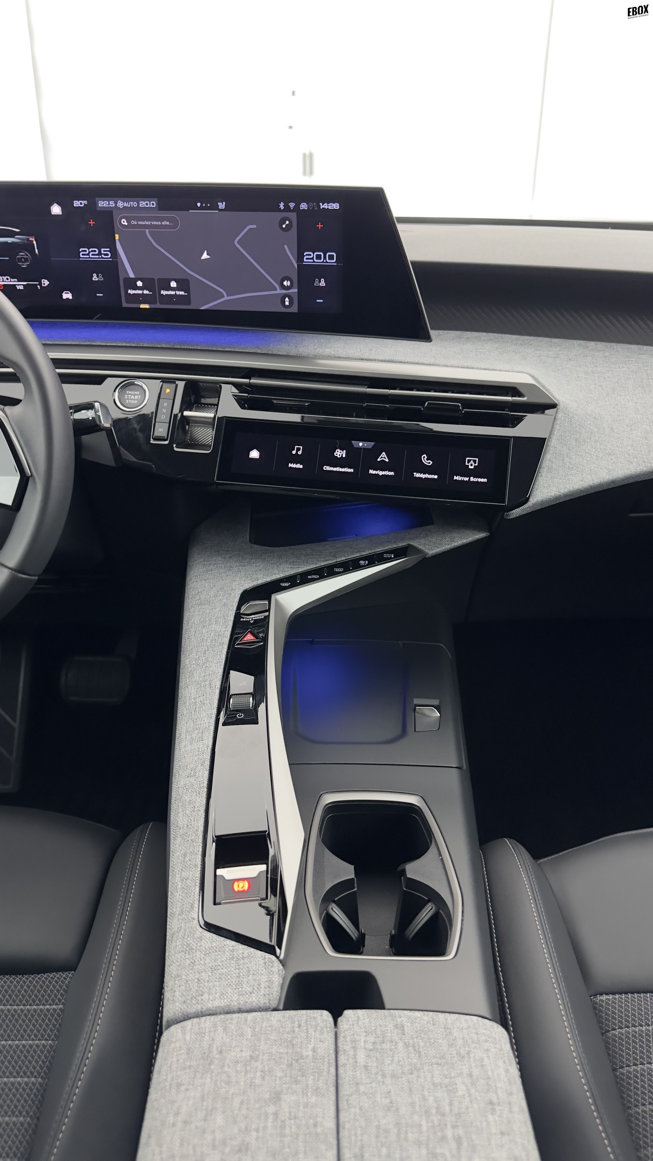 GLI00002832_p53 - PEUGEOT - 3008 - 2024 - photo 14