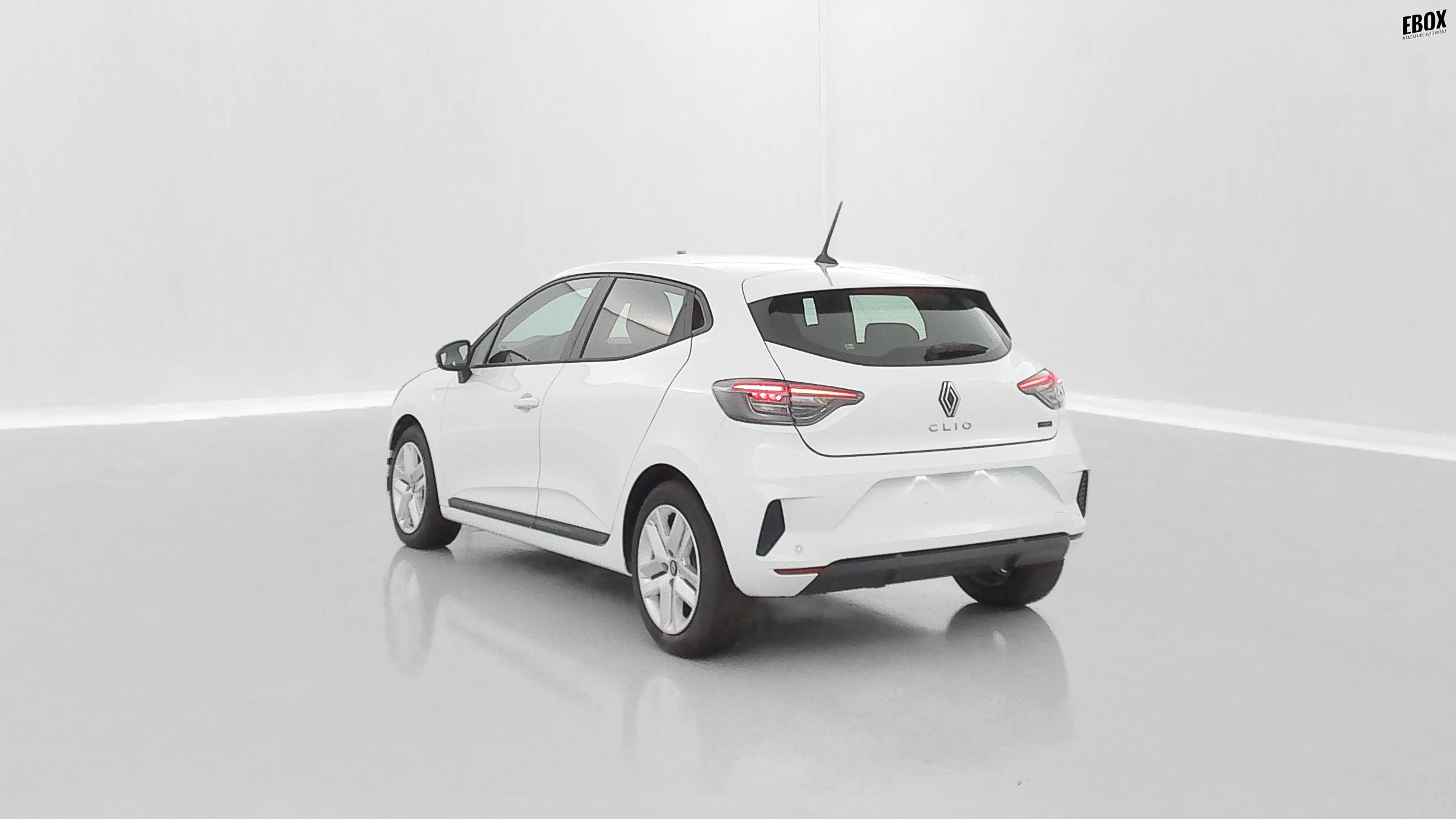 GLI00002839_p53 - RENAULT - CLIO - 2025 - photo 5