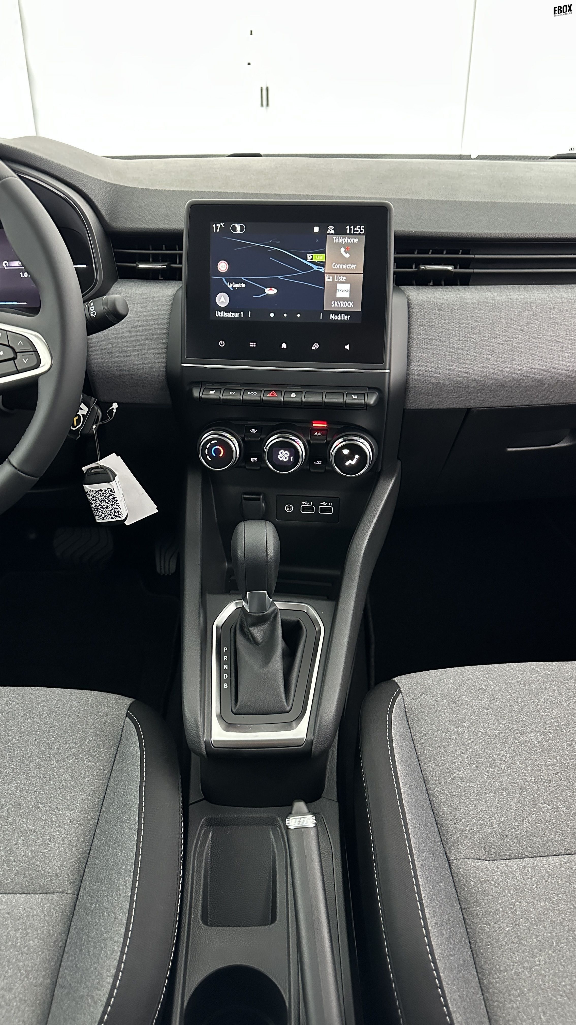 GLI00002839_p53 - RENAULT - CLIO - 2025 - photo 16