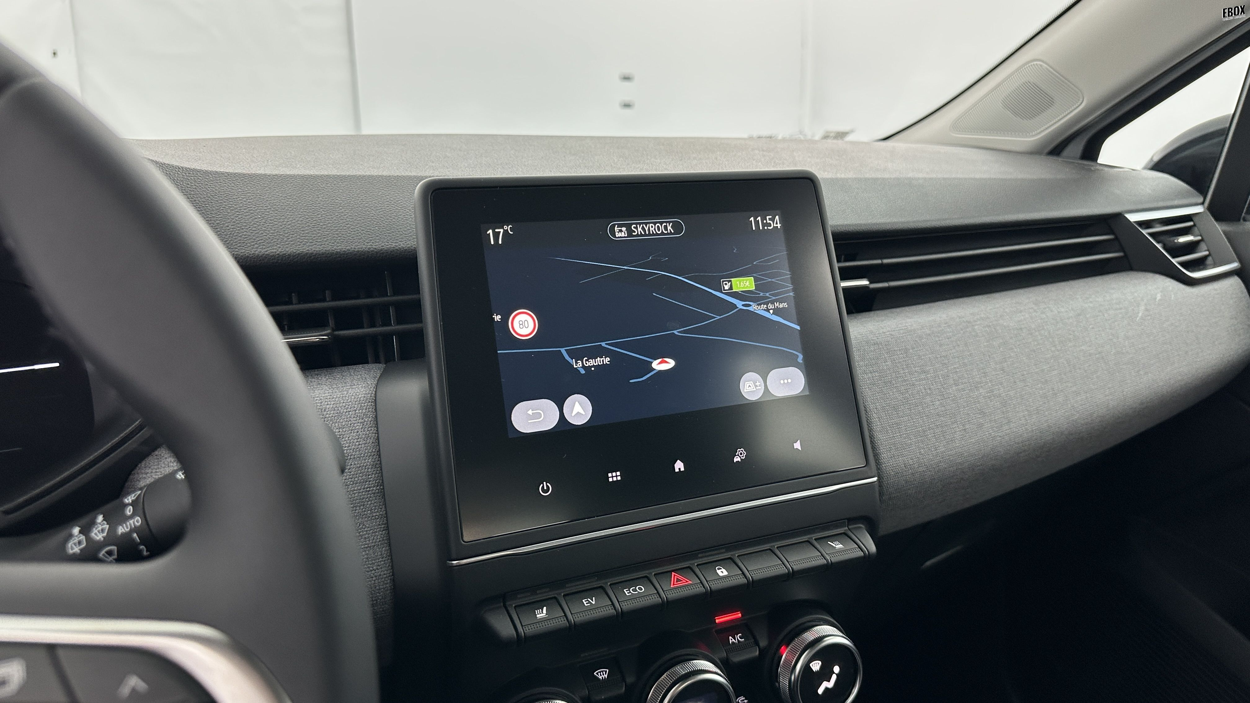 GLI00002839_p53 - RENAULT - CLIO - 2025 - photo 18