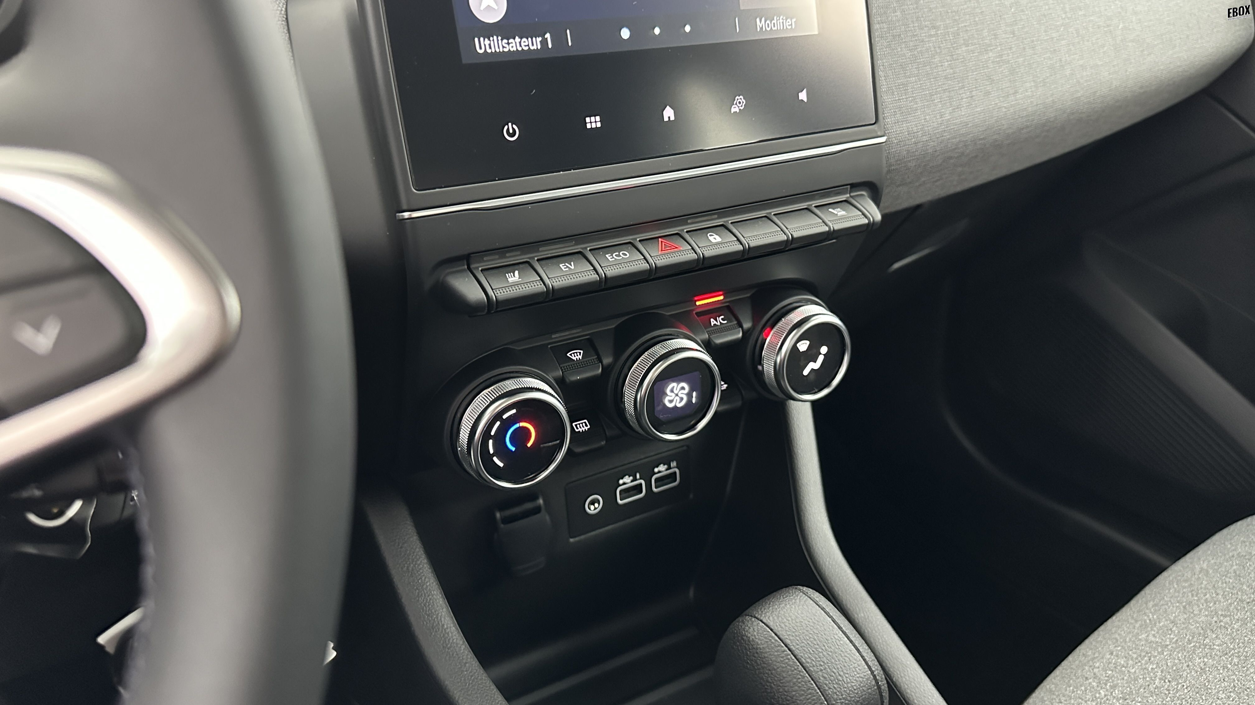 GLI00002839_p53 - RENAULT - CLIO - 2025 - photo 20