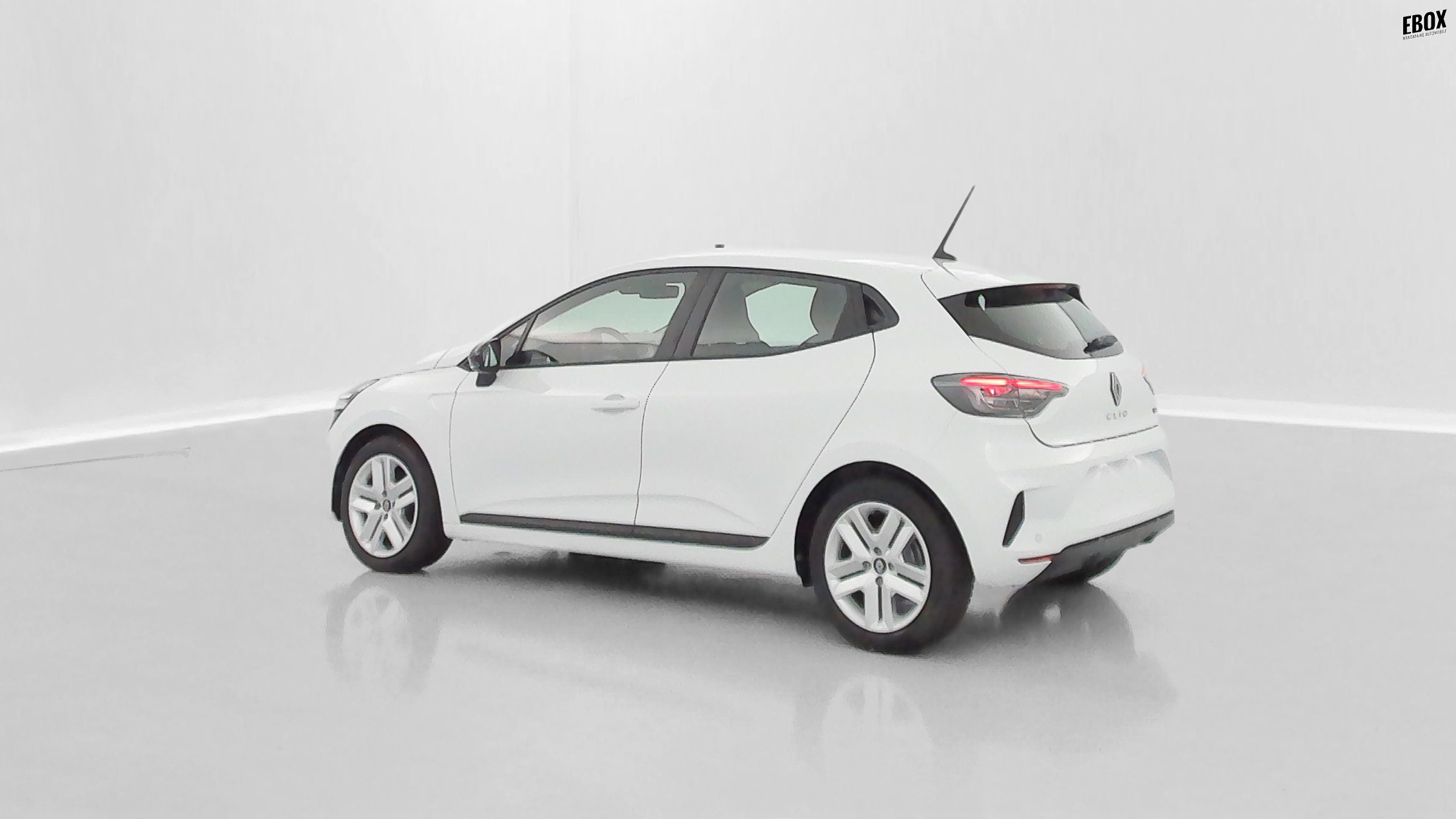 GLI00002839_p53 - RENAULT - CLIO - 2025 - photo 27