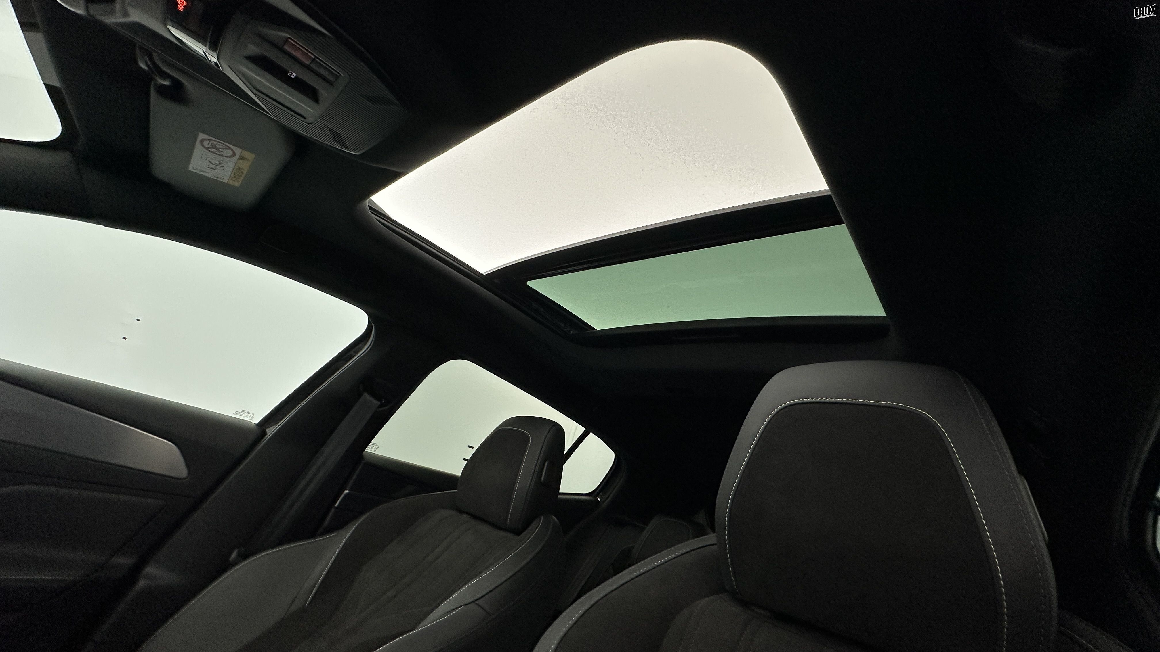 GLI00008456_p53 - PEUGEOT - 408 - 2023 - photo 18