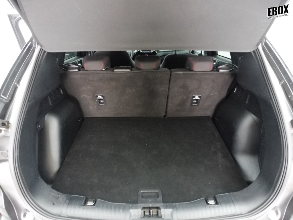 70371_p51 - FORD - KUGA - 2024 - photo 11