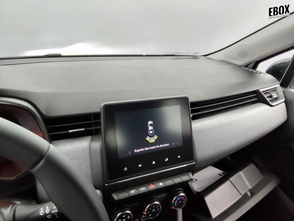 72562_p51 - RENAULT - CLIO - 2025 - photo 5