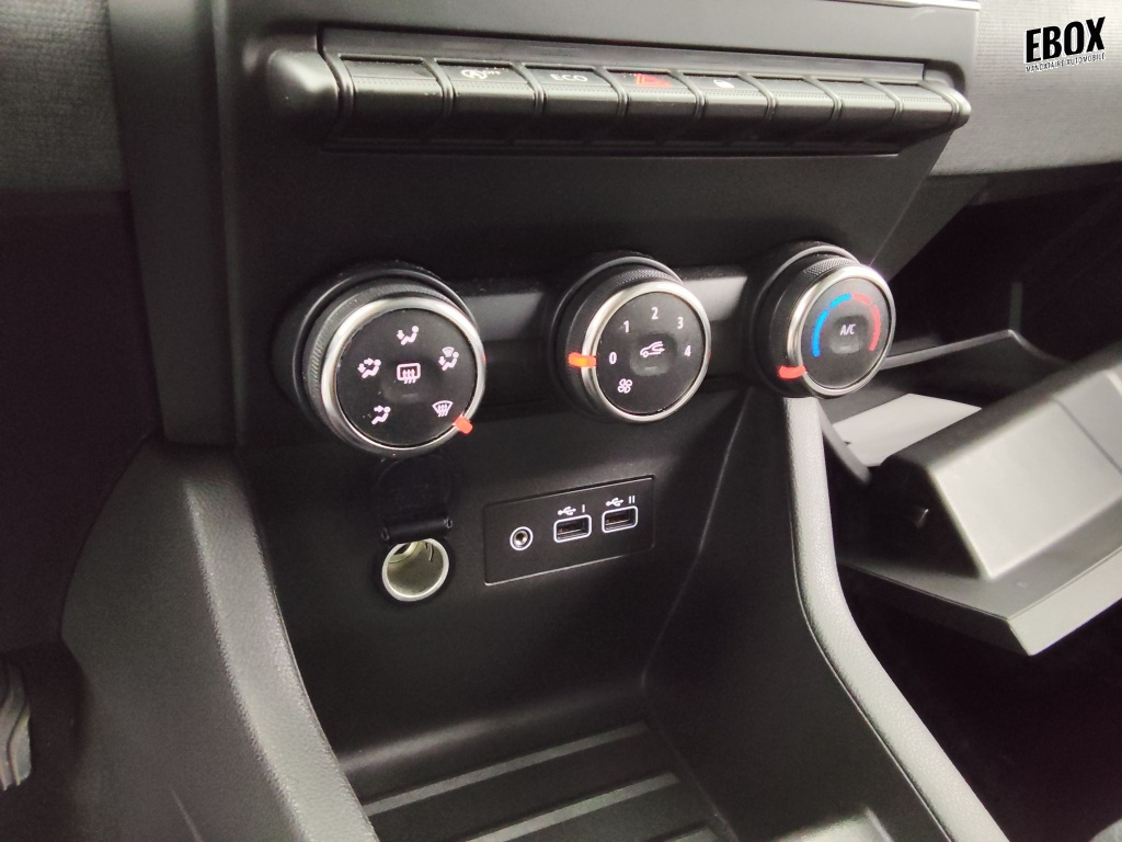 72562_p51 - RENAULT - CLIO - 2025 - photo 6