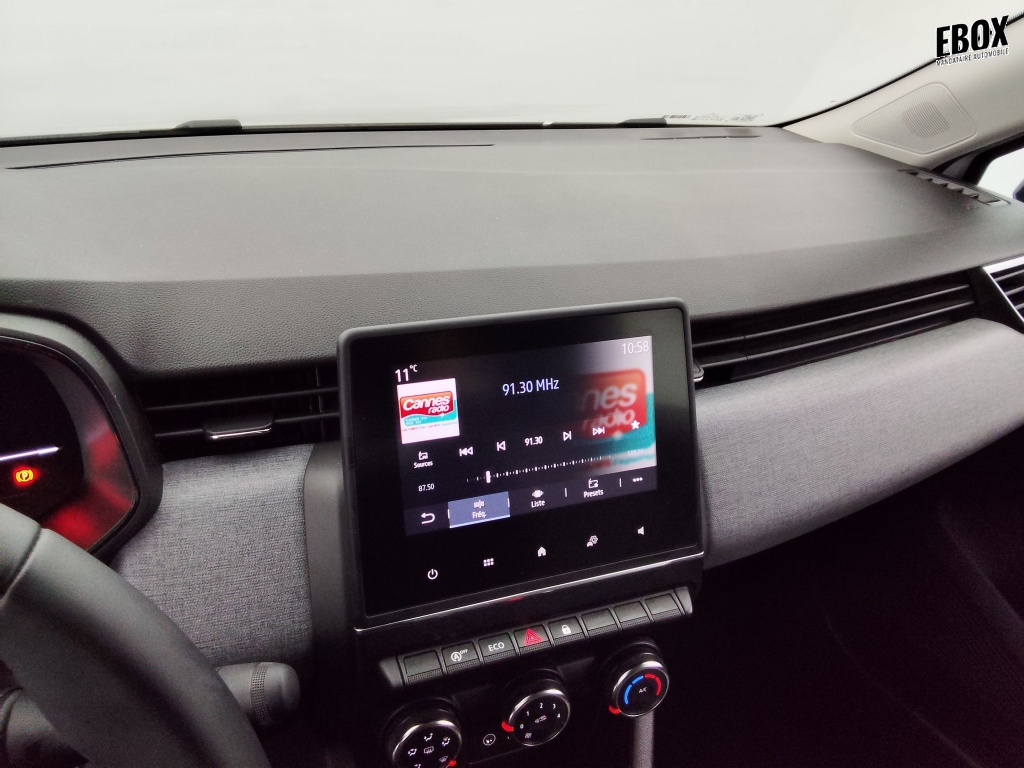 72563_p51 - RENAULT - CLIO - 2025 - photo 12