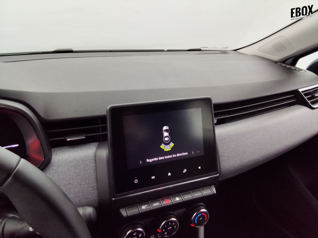 72563_p51 - RENAULT - CLIO - 2025 - photo 6