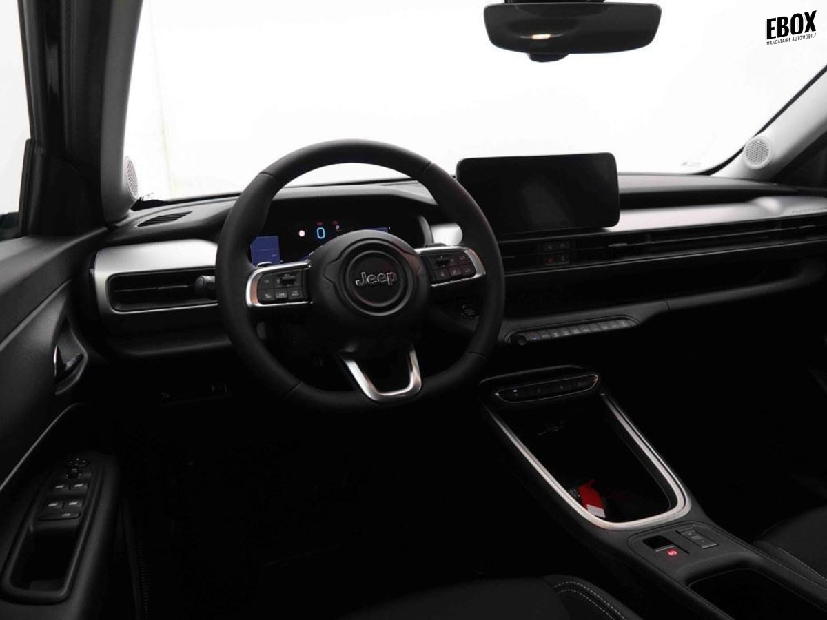 361562_p2 - JEEP - AVENGER - 2026 - photo 7