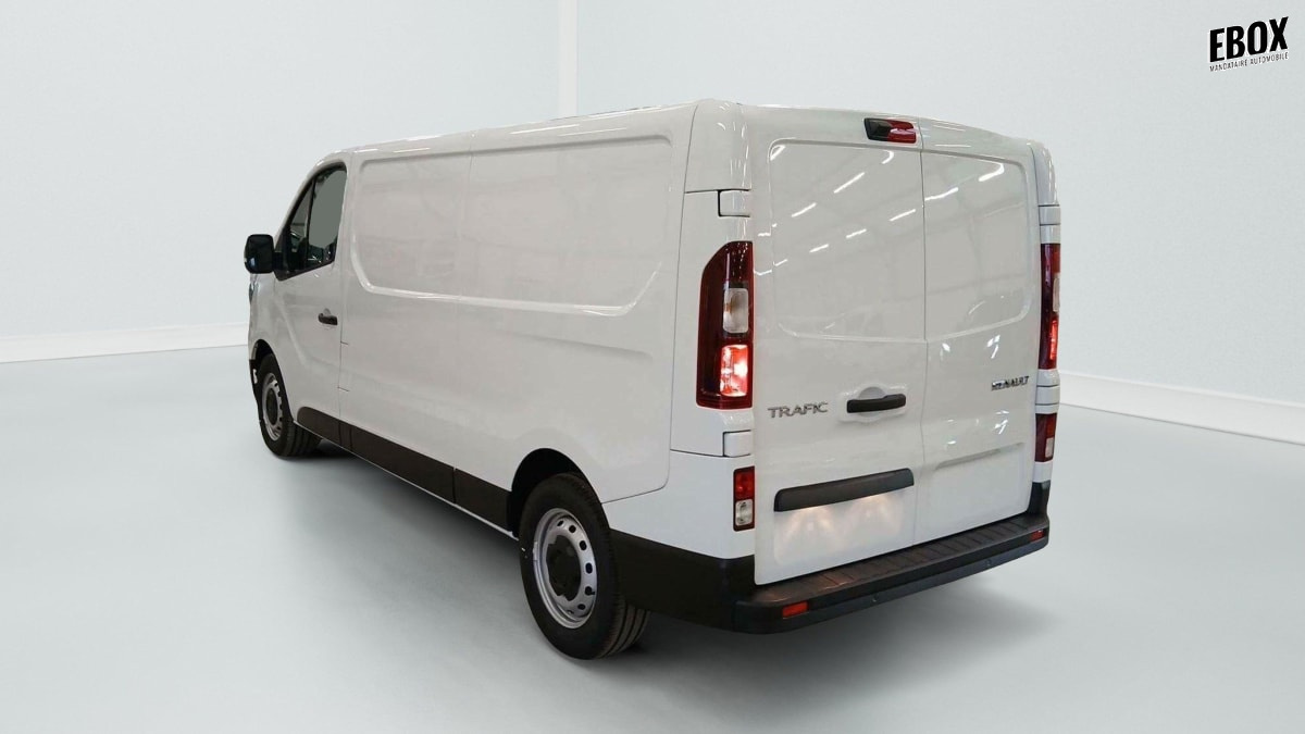 357968_p2 - RENAULT - TRAFIC - 2025 - photo 5