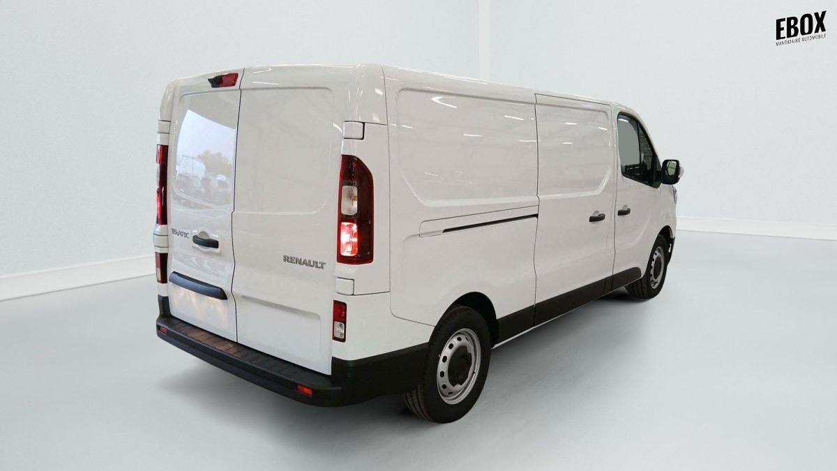 357968_p2 - RENAULT - TRAFIC - 2025 - photo 8