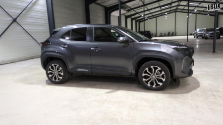 45959_p28 - TOYOTA - YARIS CROSS - 2025