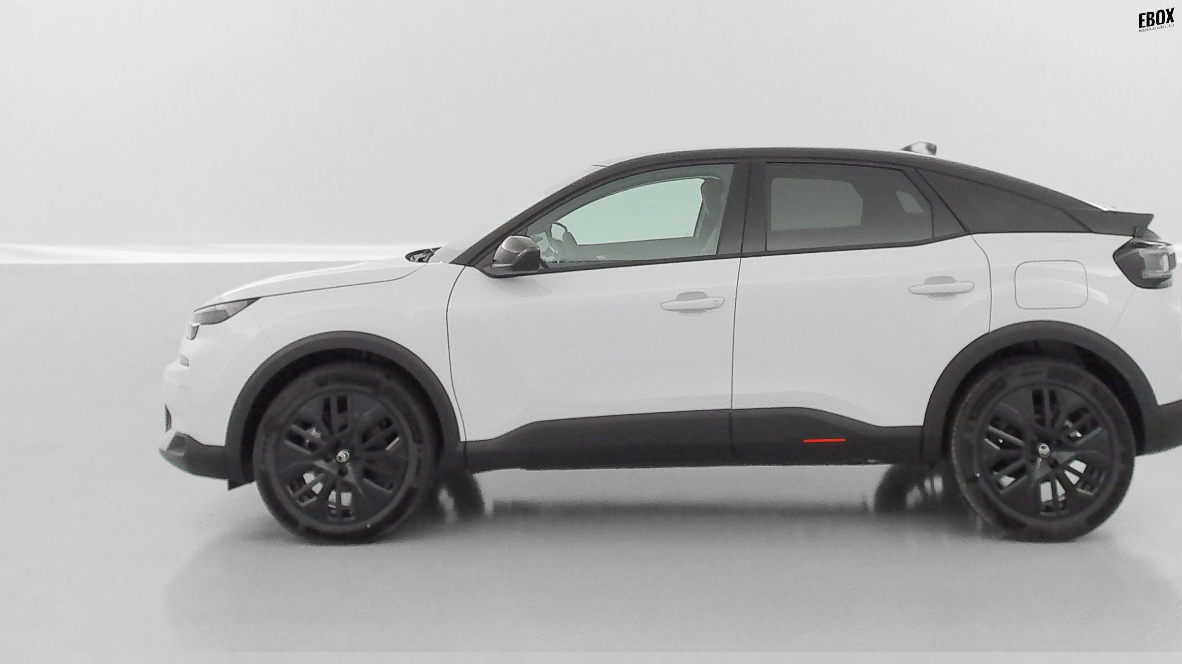 GLI00009051_p53 - CITROEN - C4 - 2025 - photo 4