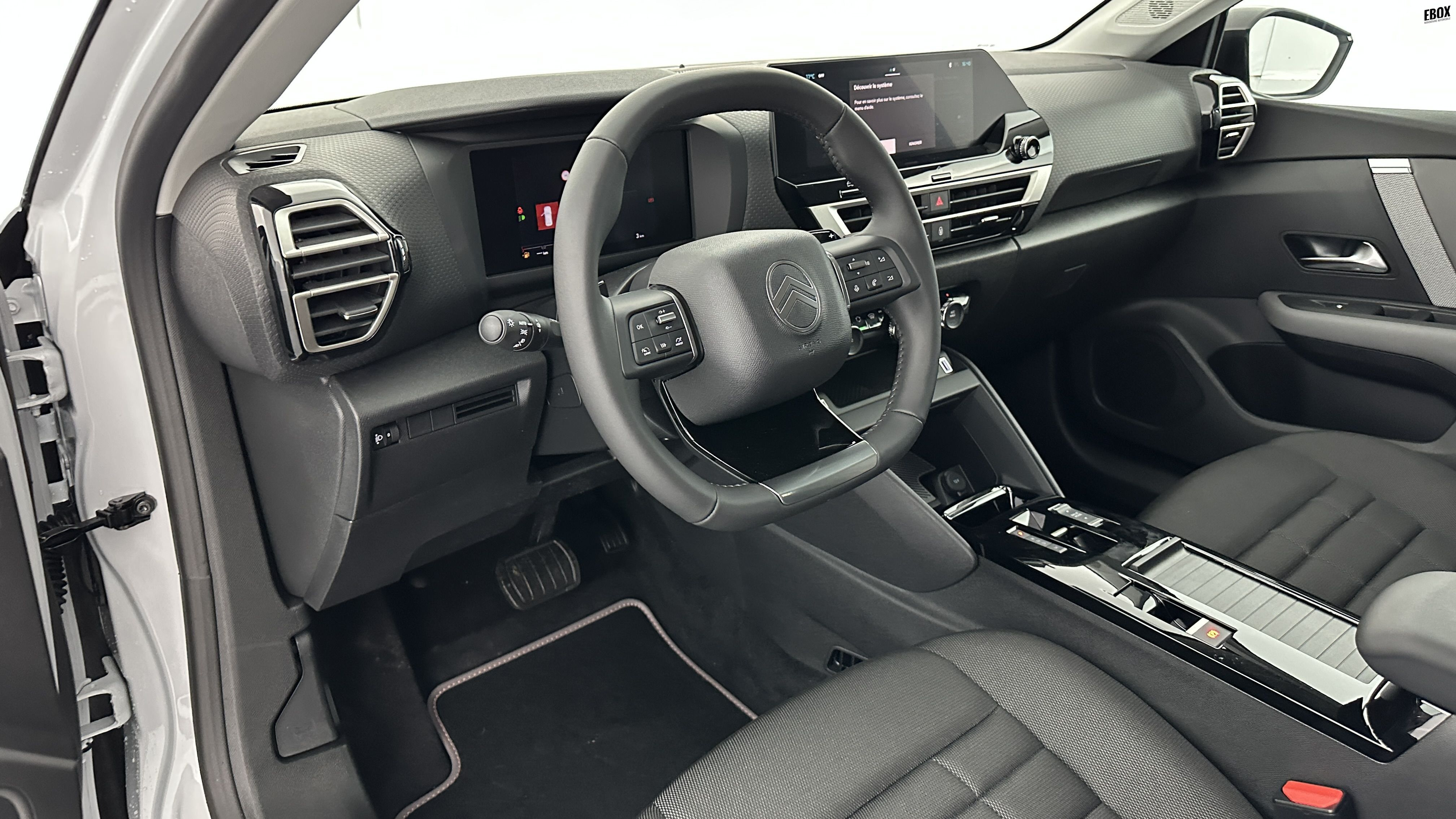 GLI00009051_p53 - CITROEN - C4 - 2025 - photo 6