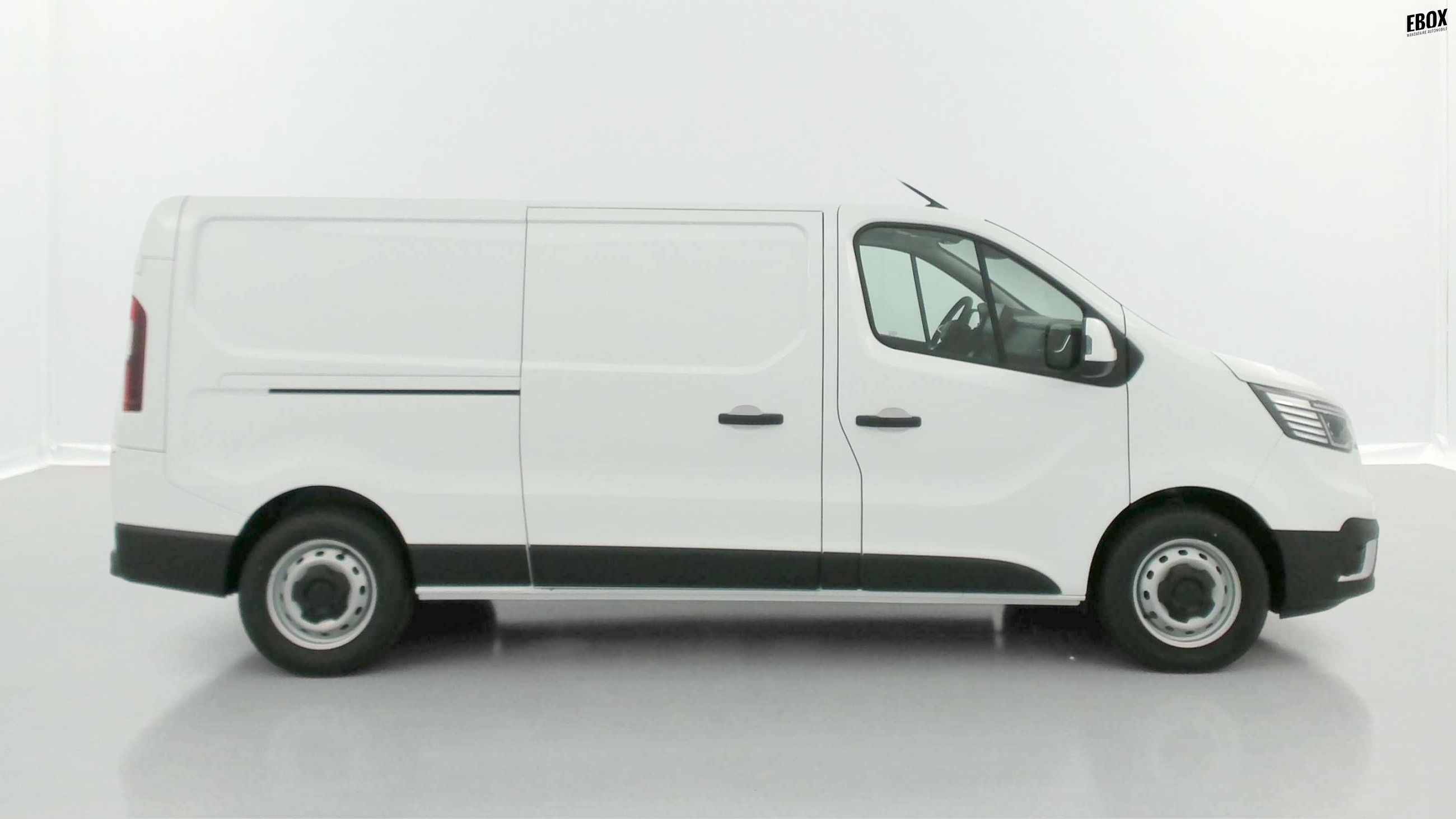 GLI00007851_p53 - RENAULT - TRAFIC - 2025 - photo 18