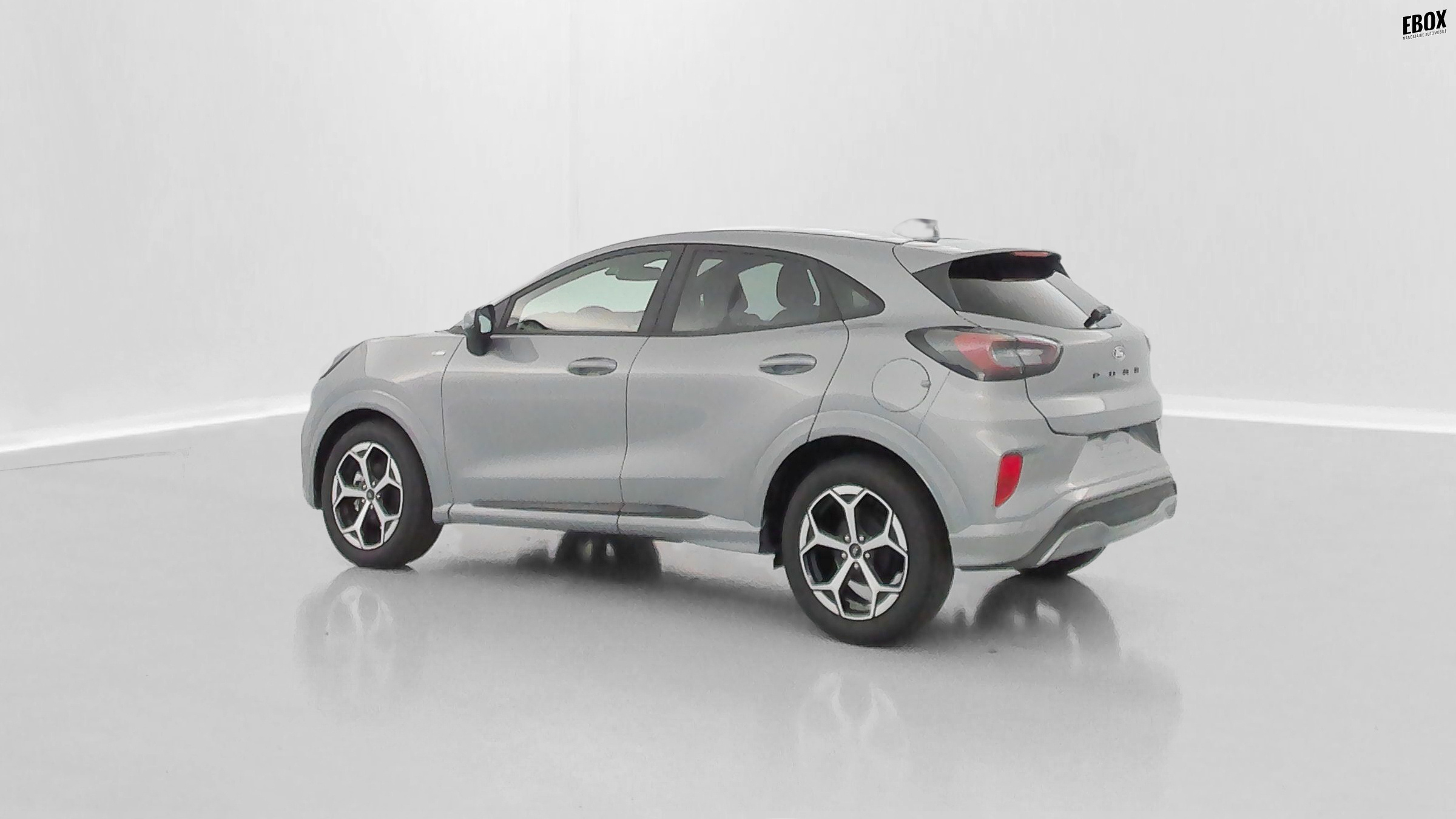 GLI00009892_p53 - FORD - PUMA - 2025 - photo 27