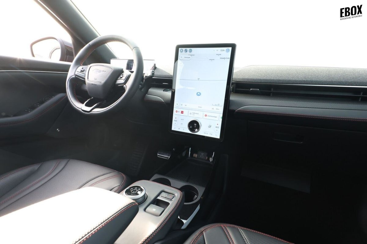 363665_p2 - FORD - MUSTANG MACH E - 2026 - photo 9