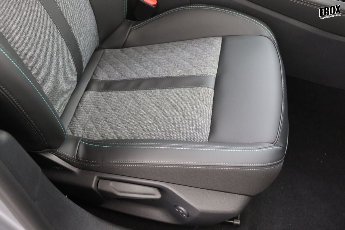 364194_p2 - PEUGEOT - 408 - 2025 - photo 10