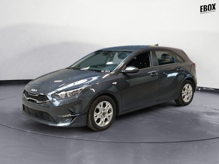 72957_p51 - KIA - CEED - 2022