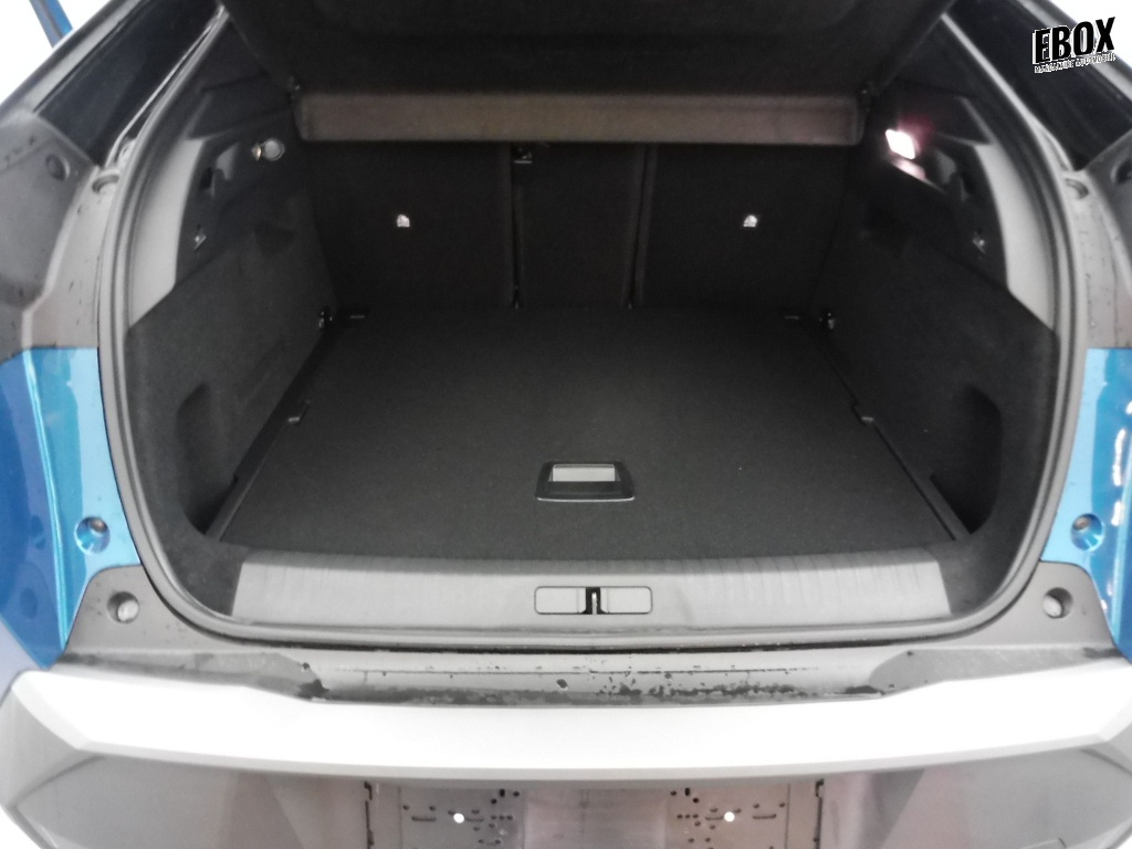 72300_p51 - PEUGEOT - 3008 - 2025 - photo 11