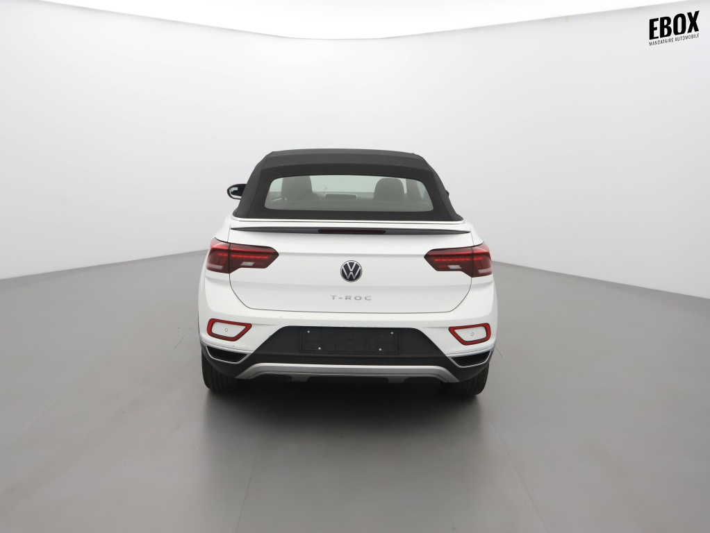 72710_p51 - VOLKSWAGEN - T ROC - 2022 - photo 4