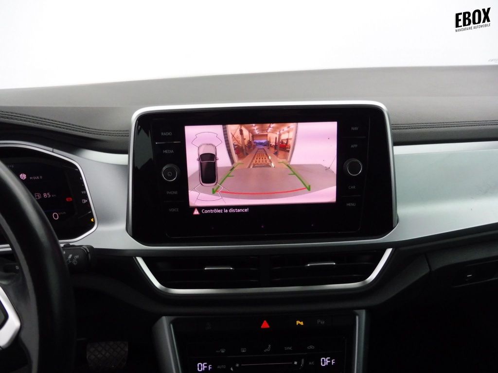 72710_p51 - VOLKSWAGEN - T ROC - 2022 - photo 6