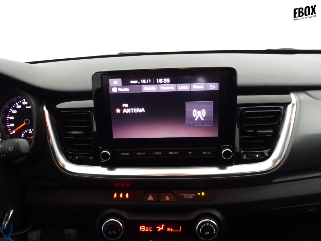 72825_p51 - KIA - STONIC - photo 11