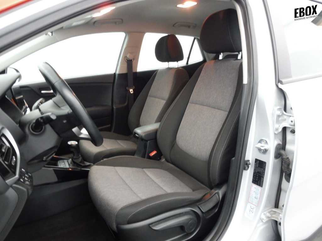 72825_p51 - KIA - STONIC - photo 13