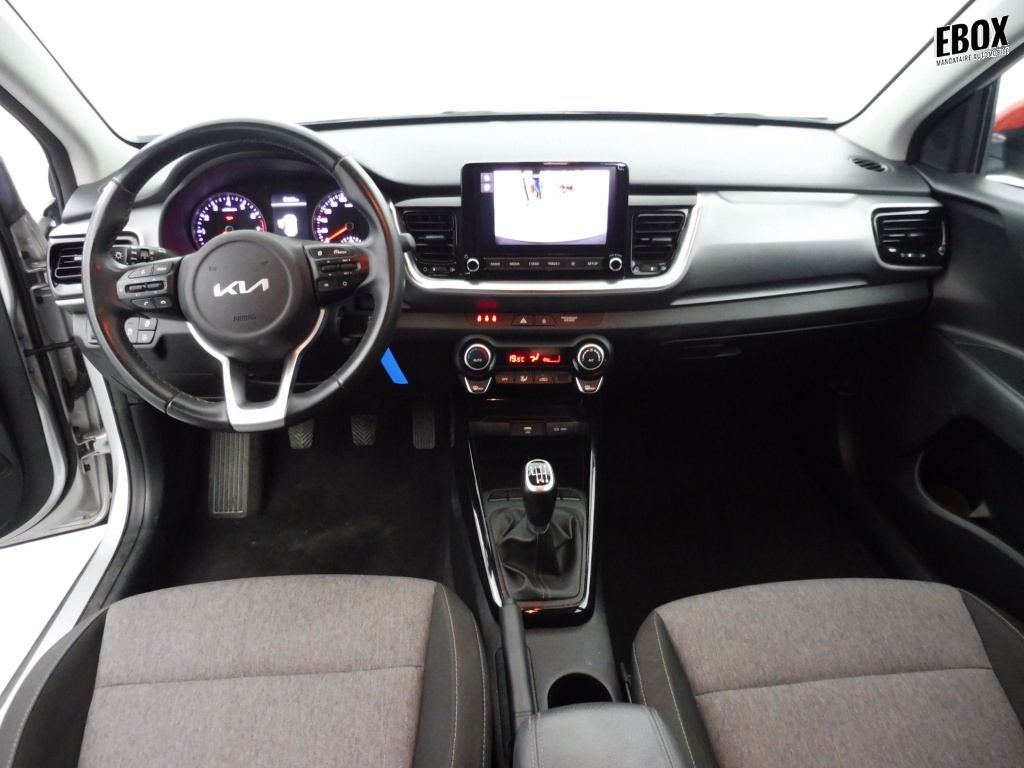 72825_p51 - KIA - STONIC - photo 14