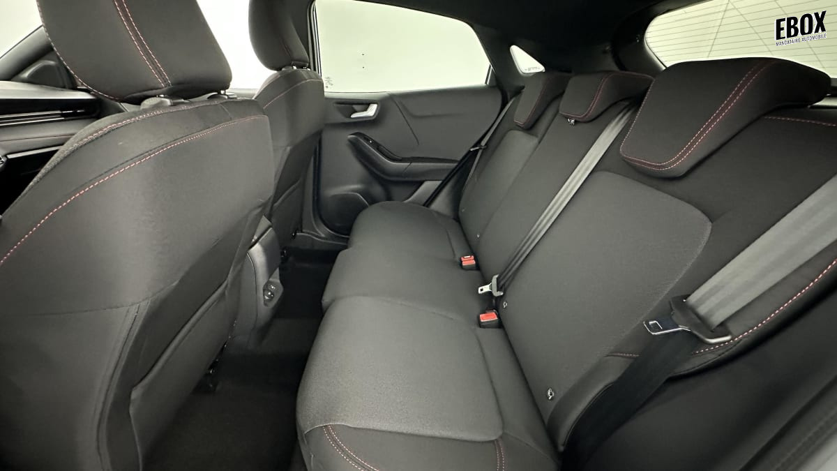 362994_p2 - FORD - PUMA - 2025 - photo 9