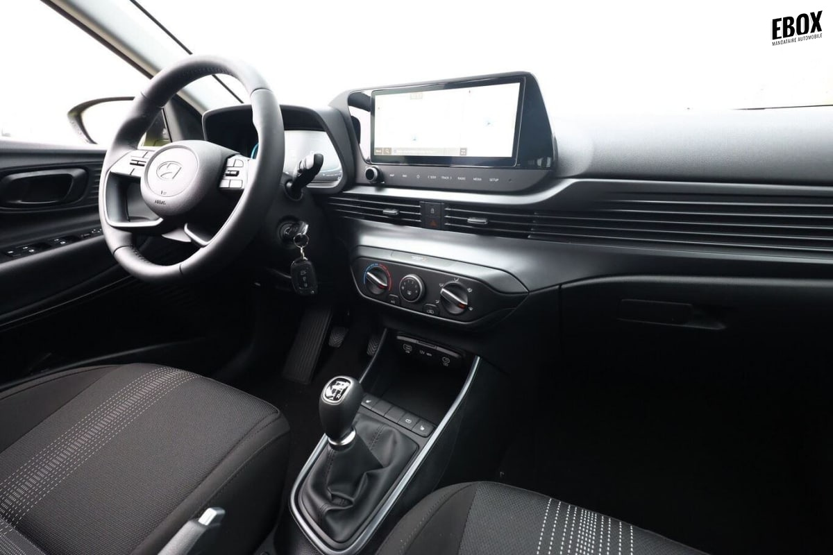 365195_p2 - HYUNDAI - I 20 - 2025 - photo 8