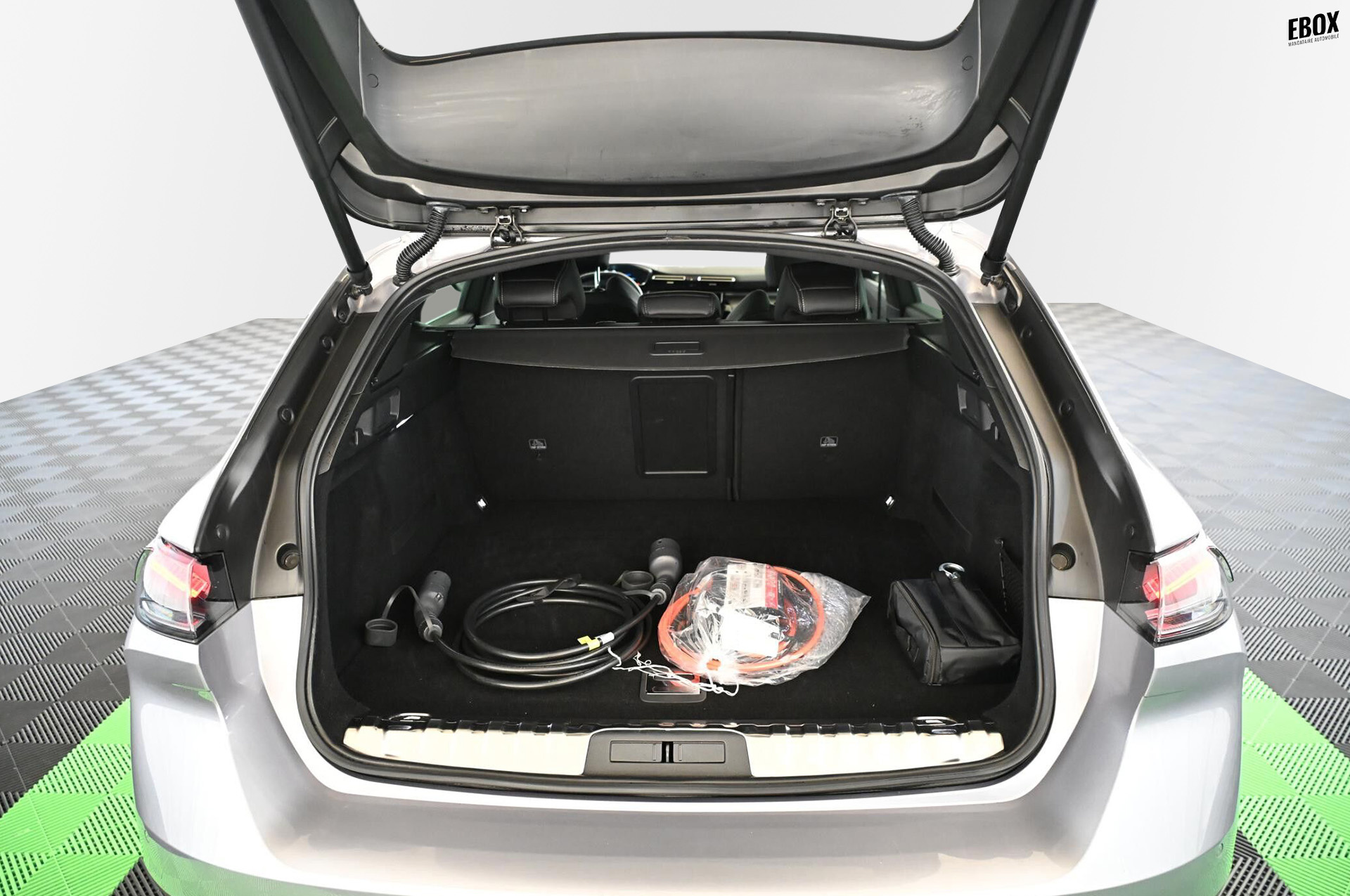 18644_p35 - PEUGEOT - 508 - 2024 - photo 38