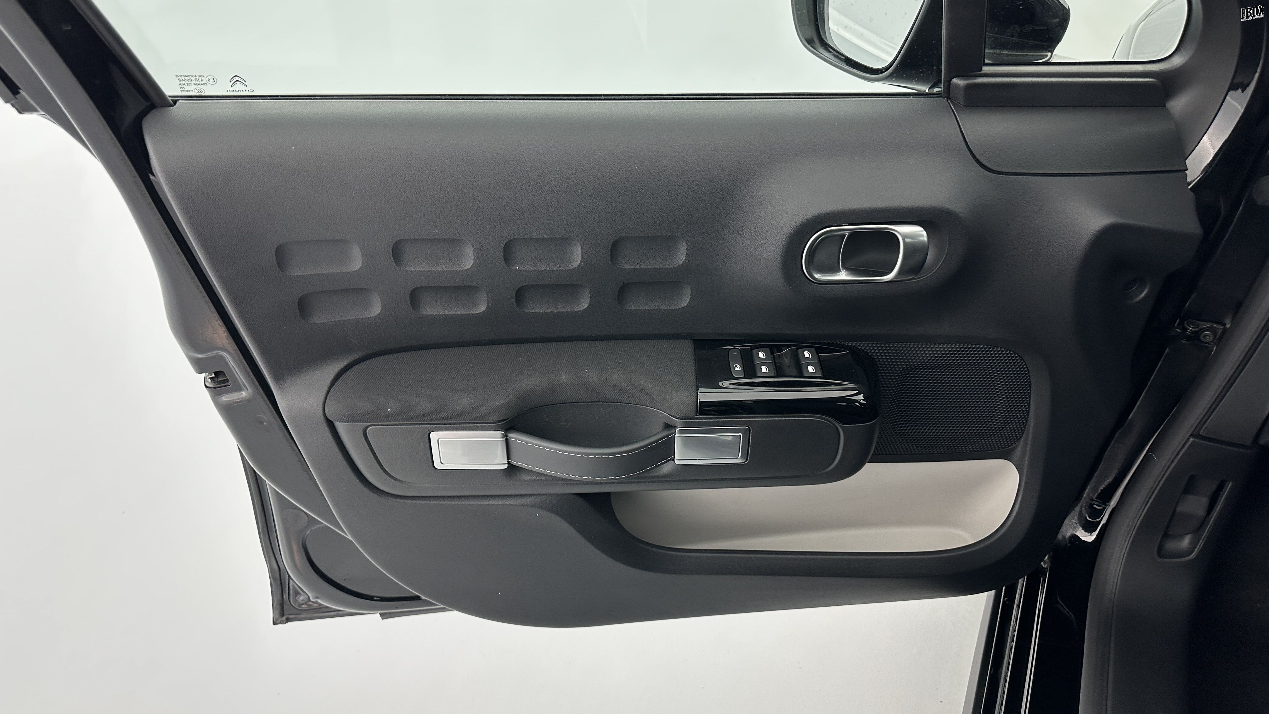 GLI00009856_p53 - CITROEN - C3 - 2024 - photo 12