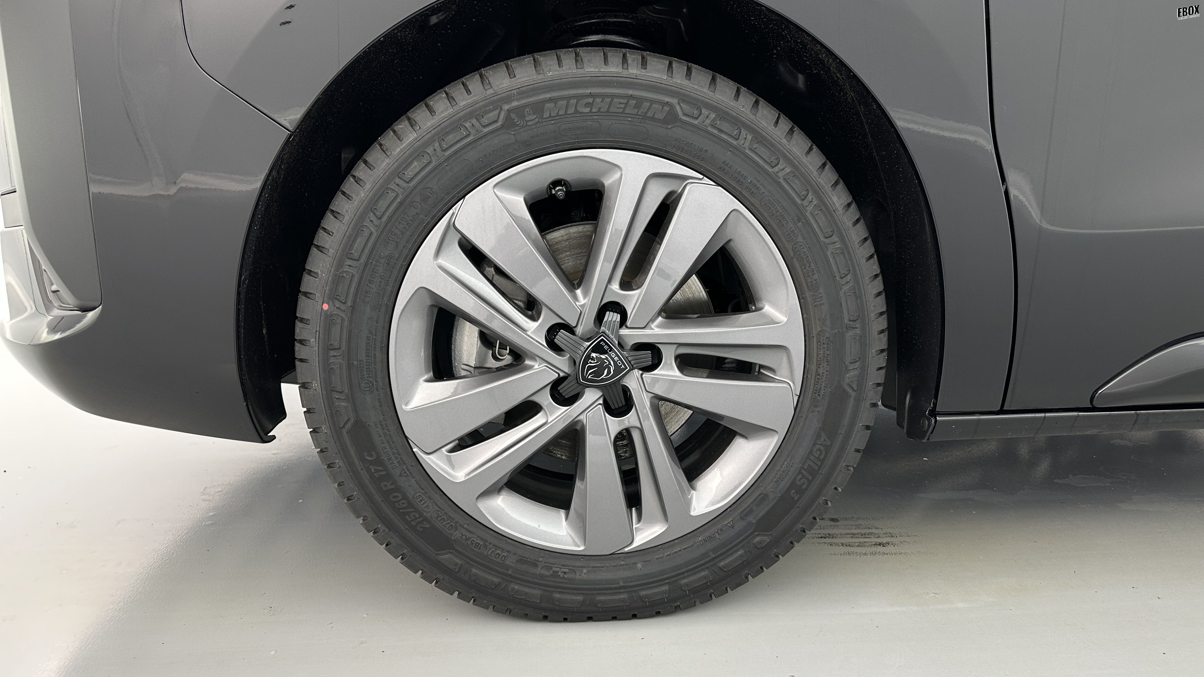 GLI00007632_p53 - PEUGEOT - EXPERT CA - 2025 - photo 10