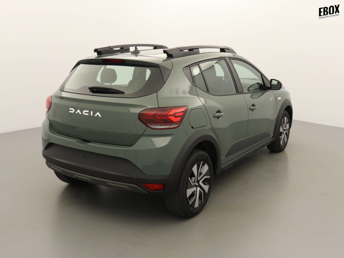 N201200_p3 - DACIA - SANDERO - 2025 - photo 2