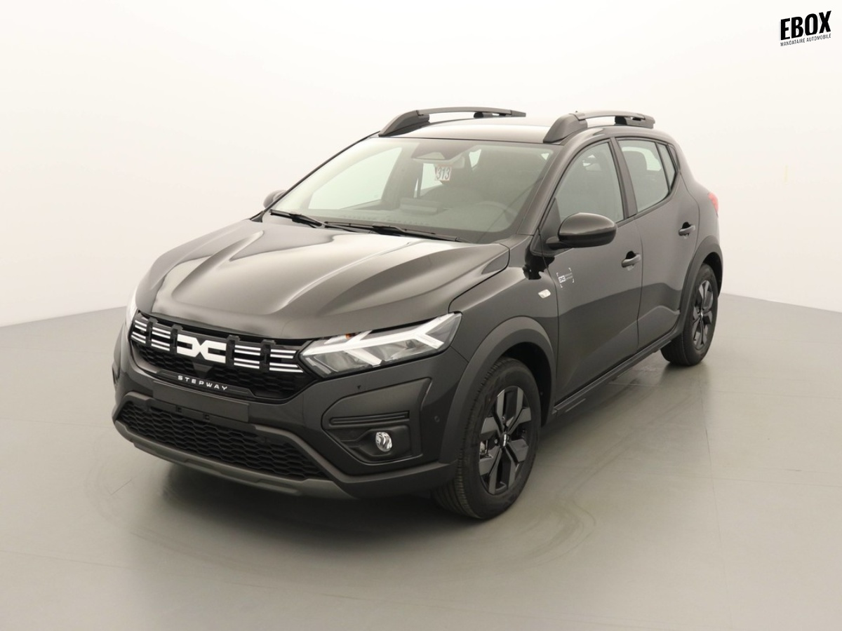 N201201_p3 - DACIA - SANDERO - 2025 - photo 1