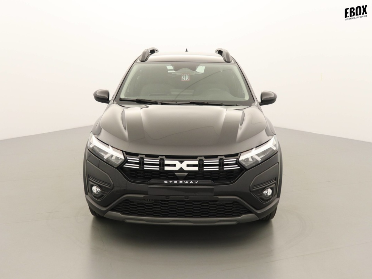 N201201_p3 - DACIA - SANDERO - 2025 - photo 3