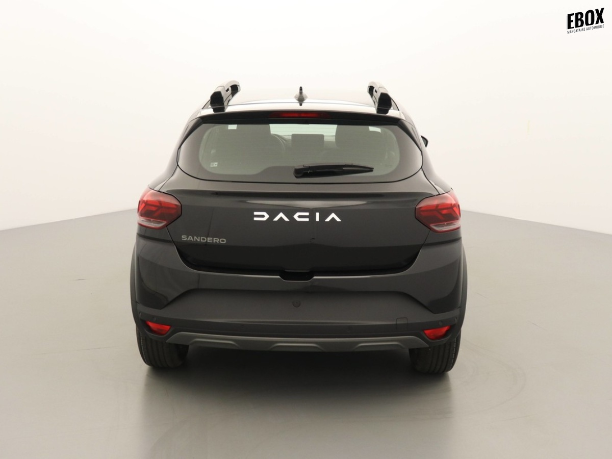 N201201_p3 - DACIA - SANDERO - 2025 - photo 5
