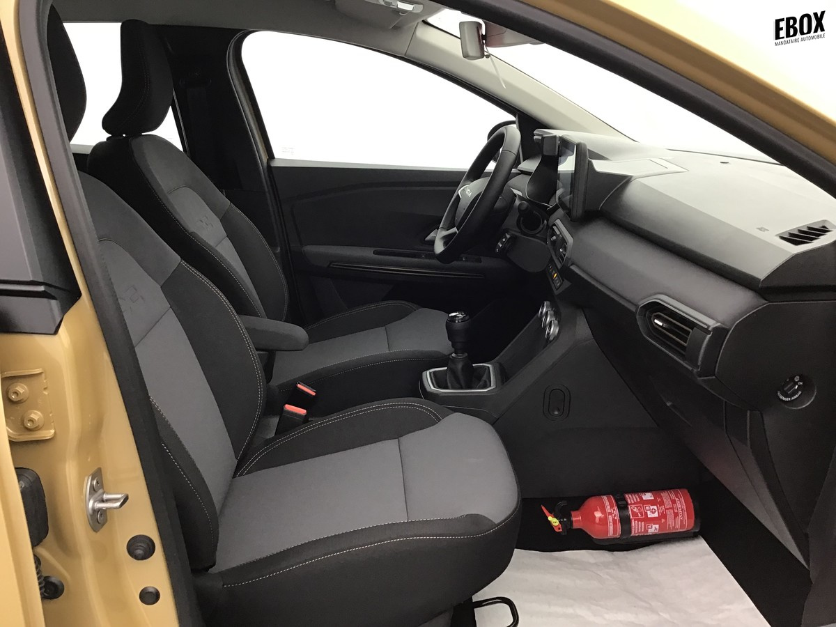 N201206_p3 - DACIA - SANDERO - 2025 - photo 6