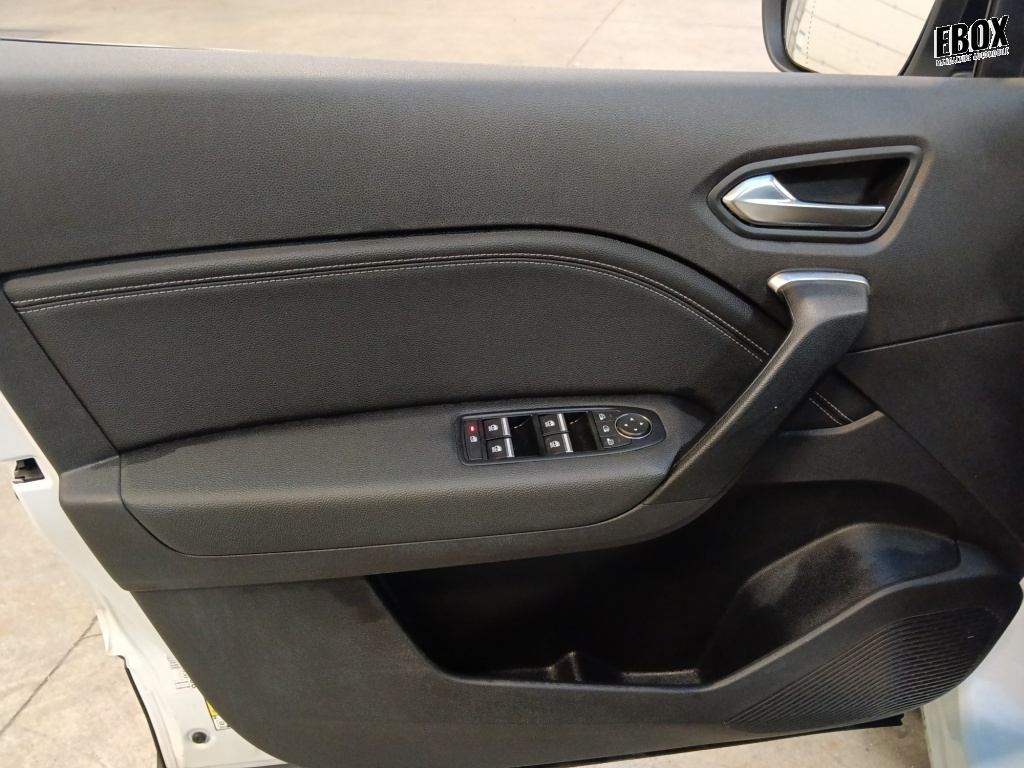 71524_p51 - RENAULT - CAPTUR - 2024 - photo 11