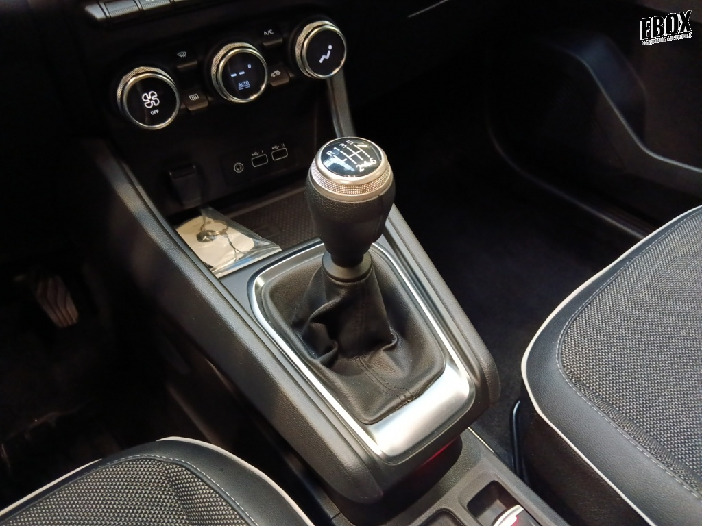 71578_p51 - RENAULT - CAPTUR - 2024 - photo 15